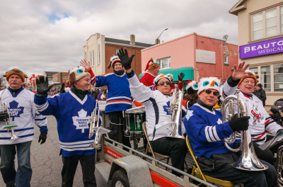 Optimists Alumni (Mississauga Santa Claus Parade, 2015)
Photo by David Johns
Keywords: 2015