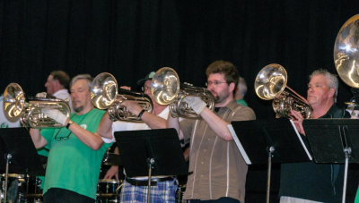 Optimists Alumni rehearsing (Simcoe, 2015)
Photo by Eric McConachie
Keywords: 2015