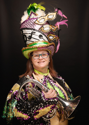 Heather Hyslop, Optimists Alumni (Mardi Gras costume, 2016)
Photo by David Johns
Keywords: 2016