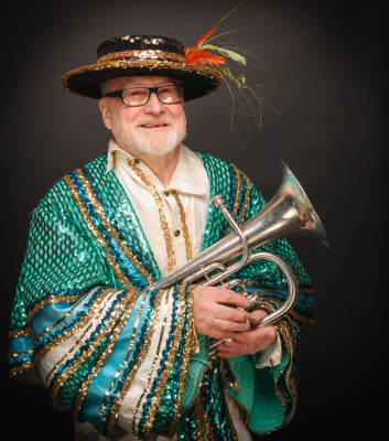 Barry Bell, Optimists Alumni (Mardi Gras costume, 2016)
Photo by David Johns
Keywords: 2016