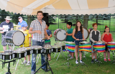 Northstar kids performing (End of Season BBQ, 2016)
Photo by Eric McConachie
Keywords: 2016