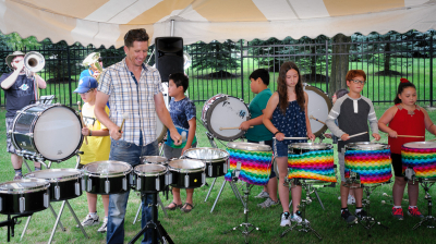 Optimists Alumni and Northstar playing together (End of Season BBQ, 2016)
Photo by Eric McConachie
Keywords: 2016