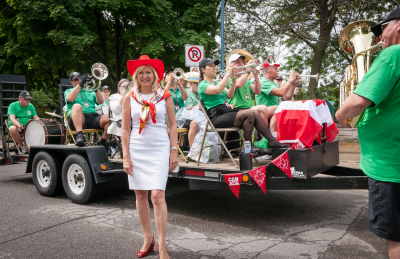 Mayor Crombie with Optimists Alumni (Canada Day, Port Credit, 2016)
Photo by David Johns
Keywords: 2016
