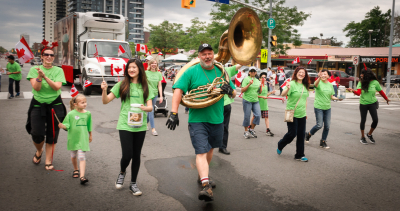 Keith helping out the folks from the Food Bank (Canada Day, Port Credit, 2016)
Photo by David Johns
Keywords: 2016