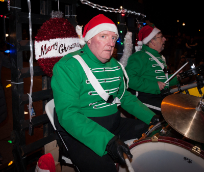 Ric Brown and Doug Darwin, Optimists Alumni (Brantford Santa Claus parade, 2016) 
Photo by David Johns
Keywords: 2016