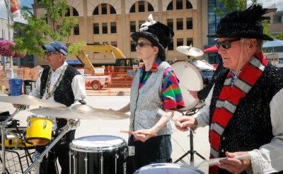 Doug, Judy and Lorne, Optimists Alumni (Waterloo Public Square, 2016)
Photo by Eric McConachie
Keywords: 2016