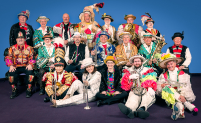 Formal Photo, Optimists Alumni (Mardi Gras costume, 2016)
Photo by David Johns
Keywords: 2016