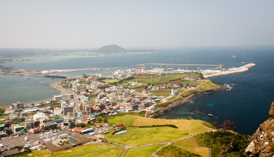 View from the top of the dormant volcano (Jeju, South Korea, 2017) 
Photo by Bob Carell
Keywords: 2017