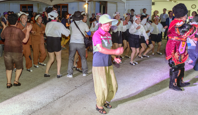 Some of the Haenyeo dancing (Haenyeo, Jeju, South Korea, 2017)
Photo by David Johns
Keywords: 2017