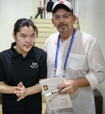 Doug Darwin with a blind musician (Jeju, South Korea, 2017)
Photo by David Johns
Keywords: 2017