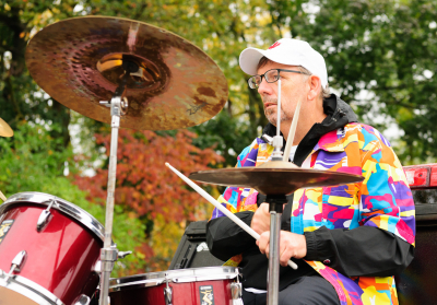 Doug Darwin (Oktoberfest, 2017)
Photo by David Johns
Keywords: 2017