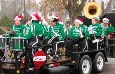 Optimists Alumni (Acton, Santa Claus Parade, 2017)
Photo by Eric McConachie
Keywords: 2017
