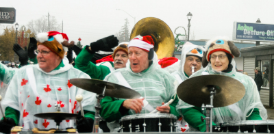 Optimists Alumni (Acton Santa Parade, 2017)
Photo by Eric McConachie
Keywords: 2017