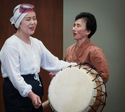 The Haeyneo's drummer and a singer (Haeyneo, October 7, 2018)
Photo by Bryan Buttigieg
Keywords: 2018