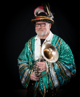 Barry Bell and his Eb Alto (2018)
Photo by David Johns
Keywords: 2018