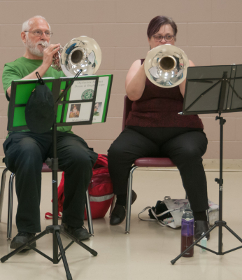 Bob Carell and Heather Hyslop (Oktobercorps rehearsal, May 12, 2018)
Photo by Eric McConachie
Keywords: 2018