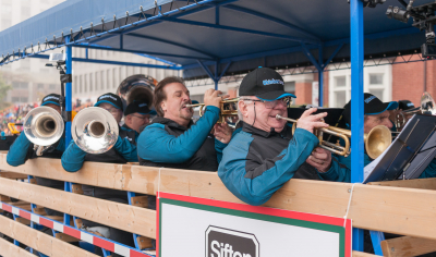 Oktobercorps Stage Band Float with Al Chez (KW Oktoberfest Parade, Oct 8, 2018)
Photo by David Johns
Keywords: 2018
