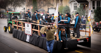 Oktobercorps Gary Tomlin Percussion Float (KW Oktoberfest Parade, Oct 8, 2018)
Photo by David Johns
Keywords: 2018