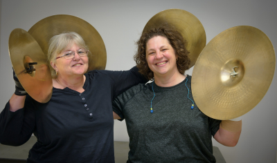 Chantalle Joyce and Sandra Moseley (Oktobercorps rehearsal, Sept 9, 2018)
Photo by David Johns
Keywords: 2018