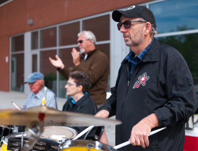 Lorne, Dave, Judy and Doug (Rehearsal, Kitchener, June 10, 2018)
Photo by David Johns
Keywords: 2018