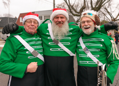 Brian, Keith and Bob, Optimists Alumni (Etobicoke Santa Parade, 2018)
Photo by Davif Johns
Keywords: 2018