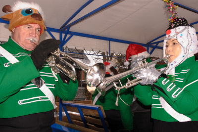 Rick Lang and Soo Lee, Optimists Alumni (Guelph Santa Parade, 2018)
Photo by Eric McConachie
Keywords: 2018