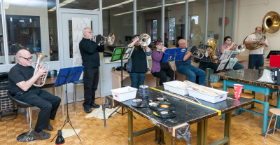 Barry, Bob, Liz, Heather, Mike, Brian, Kyle and Keith at rehearsal, Optimists Alumni (Ventures' Show, Kitchener, 2018)
Photo by David Johns
Keywords: 2018