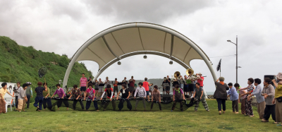 Optimists Alumni rehearsing with the Haeyneo (Jeju, South Korea, 2019)
Photo by Laura and Lindsay Weiler
Keywords: 2019