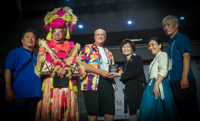 Mark, Mike and Yun with festival organizers, Optimists Alumni (Jeju, South Korea, 2019)
Photo by Laura and Lindsay Weiler
Keywords: 2019