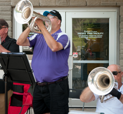 A bit of Dave Bruce, Mark Sichewski and Mike Lang, Optimists Alumni (Woods BBQ, 2019)
Photo by Eric McConachie
Keywords: 2019