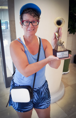Yvette Byrne-Menard with an award (Jeju, 2019)
Photo by Judy Ferguson
Keywords: 2019