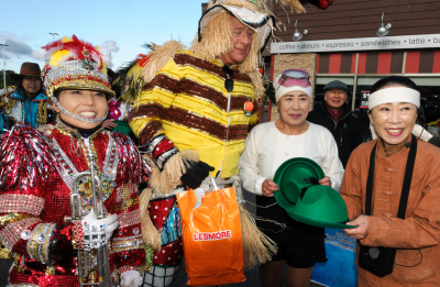 Soo, Mike and a couple of the Haenyeo (Oktoberfest, 2019)
Photo by Eric McConachie
Keywords: 2019