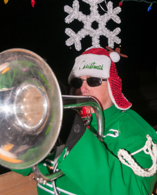 Liz Dosworth, Optimists Alumni (Aurora Santa Parade, 2019)
Photo by Eric McConachie
Keywords: 2019