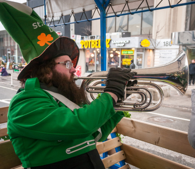 Matt Davis, Optimists Alumni (Toronto St Pat's Parade, 2019)
Photo by Eric McConachie
Keywords: 2019