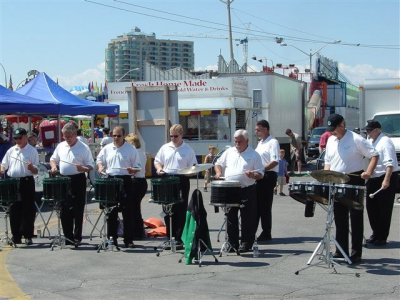 Optimists Alumni at the Barrie Jazz Festival (2005)
Keywords: 2005