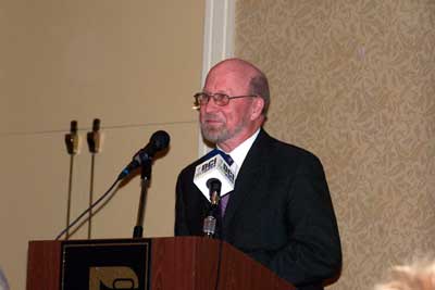 Barry Bell inducted into Drum Corps Hall of Fame (2006)
Photo by Dave Wilson
Keywords: 2006