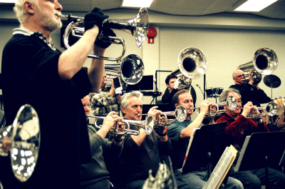 Optimists Alumni rehearsing at St Mikes (2007)
Photo by Dave Johns
Keywords: 2007