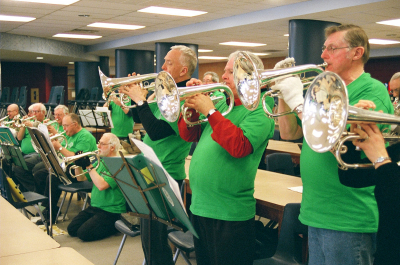 Rehearsing at St Mike's (2007)
L-R: Peter McCusker, Frank Rivier, Bob Keenan, Bogo Avsec, John Shearer, Bob Carell, Len Perrin, Vern Reid, Phil Hennings
Photo by Dave Johns
Keywords: 2007