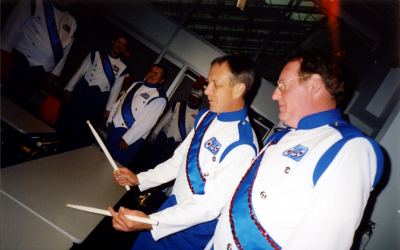Optimists Alumni dressed for Lotto 6/49 promo (2004)
Photo submitted by Ric Brown
Keywords: 2004