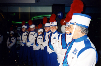Dressed for the Lotto 6/49 promo (2004)
Photo submitted by Ric Brown
Keywords: 2004