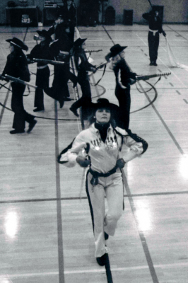 Brenda Bomers, St Catharines Excalibur (1977)
Photo by Doug Smith
Keywords: 1977