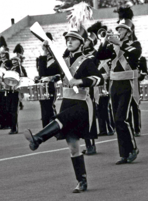 Karen Merlo, Windsor Guardsmen (1977)
Photo by Doug Smith
Keywords: 1977