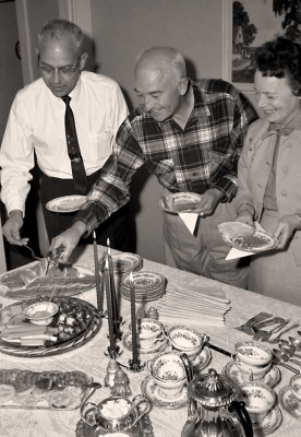 L-R: Glenn Copp's father with Bernie  and Mary Beer (1961)
Photo by Don Daber
Keywords: 1961