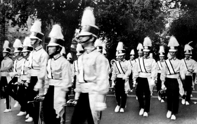 Commanders (about 1964)
from Drum Corps Digest
Keywords: 1964