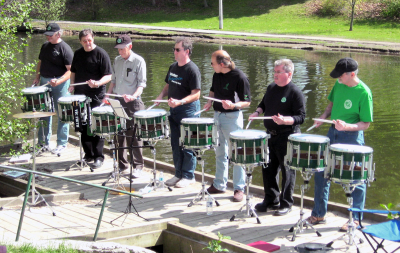 Drummers practicing (Simcoe, 2008)
Photo by Doug Smith
Keywords: 2008