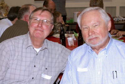 Phil Hennings & Henry Beben (Jan. 2008)
Photo by Tom Mellors
Keywords: 2008