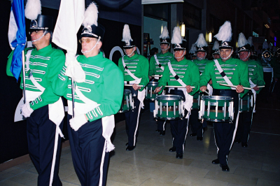 Optimists Alumni (Yorkdale Santa Claus Parade, 2007)
Photo by Eric McConachie
Keywords: 2007