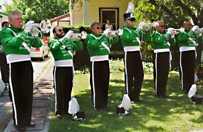 Optimists Alumni warming up (Cambridge, 2008)
L-R: Gord Brown, William Porquet, Terry Sweeney, Rick Lang, Warren Berger, Joe Gianna

Photo by Eric McConachie
Keywords: 2008