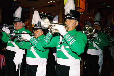 Optimists Alumni (Yorkdale Santa Claus Parade, 2007)
Photo by Eric McConachie
Keywords: 2007