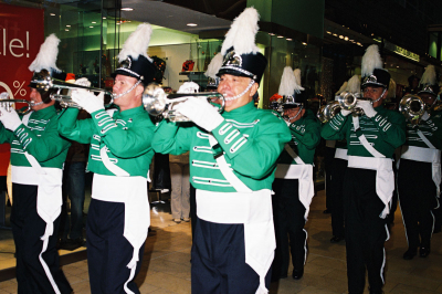 Optimists Alumni (Yorkdale Santa Claus Parade, 2007)
Photo by Eric McConachie
Keywords: 2007